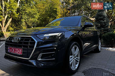 Внедорожник / Кроссовер Audi Q5 2021 в Киеве