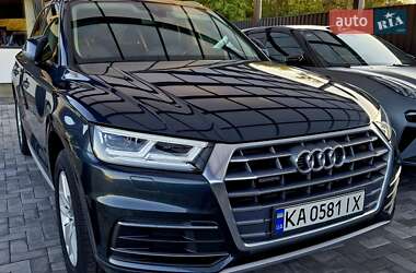 Внедорожник / Кроссовер Audi Q5 2019 в Киеве