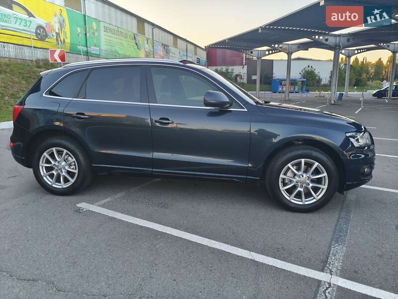 Позашляховик / Кросовер Audi Q5 2012 в Вінниці