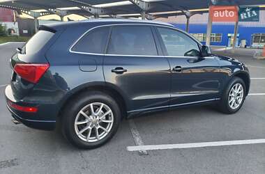 Позашляховик / Кросовер Audi Q5 2012 в 