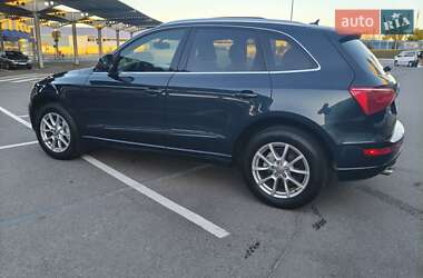 Позашляховик / Кросовер Audi Q5 2012 в 