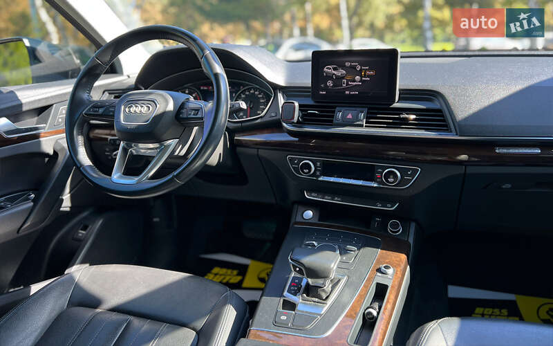 Внедорожник / Кроссовер Audi Q5 2019 в Львове фото 21 Внедорожник / Кроссовер Audi Q5 2019 в Львове