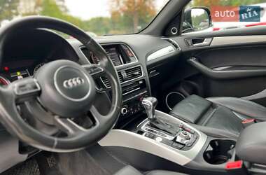 Внедорожник / Кроссовер Audi Q5 2016 в 