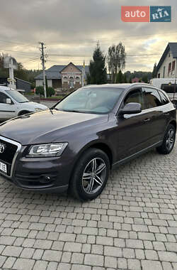 Внедорожник / Кроссовер Audi Q5 2010 в 