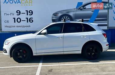 Внедорожник / Кроссовер Audi Q5 2015 в 