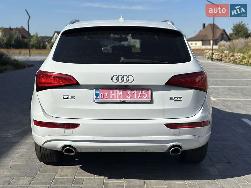 Позашляховик / Кросовер Audi Q5 2014 в Луцьку