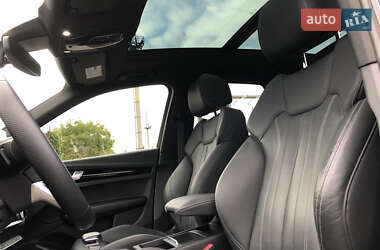 Внедорожник / Кроссовер Audi Q5 2021 в 