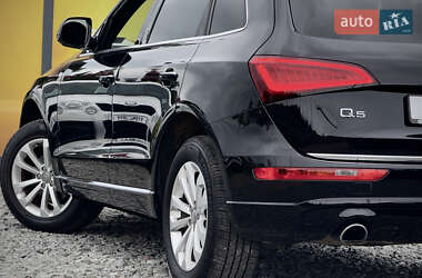 Позашляховик / Кросовер Audi Q5 2015 в 