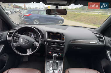 Позашляховик / Кросовер Audi Q5 2015 в 