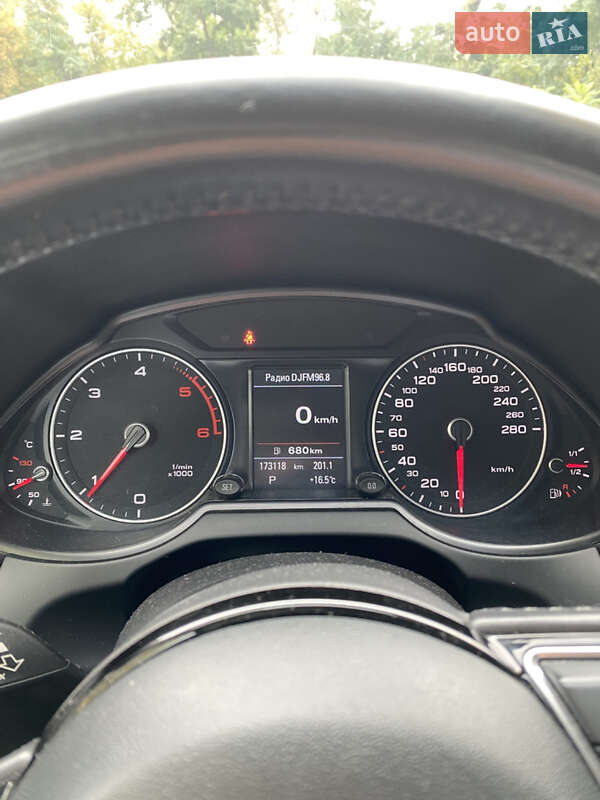 Позашляховик / Кросовер Audi Q5 2014 в Києві