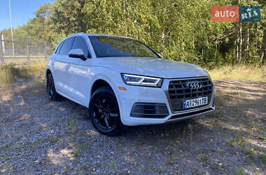Внедорожник / Кроссовер Audi Q5 2020 в Василькове