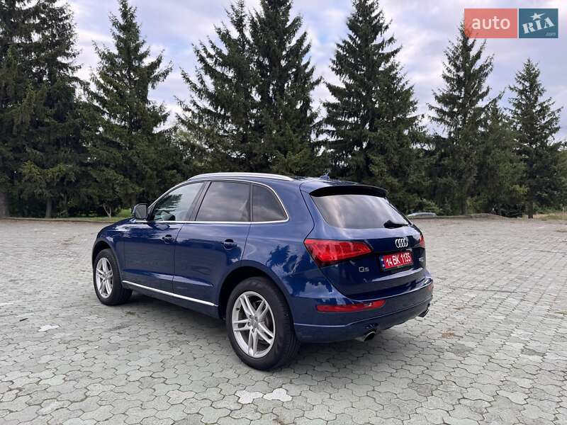 Позашляховик / Кросовер Audi Q5 2013 в Дубні
