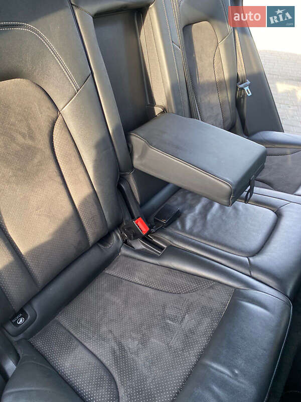 Позашляховик / Кросовер Audi Q5 2012 в Мукачевому