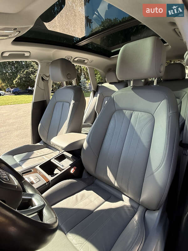 Внедорожник / Кроссовер Audi Q5 2018 в Киеве