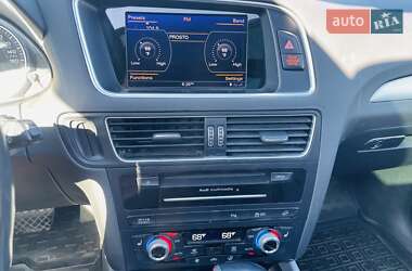 Позашляховик / Кросовер Audi Q5 2016 в 