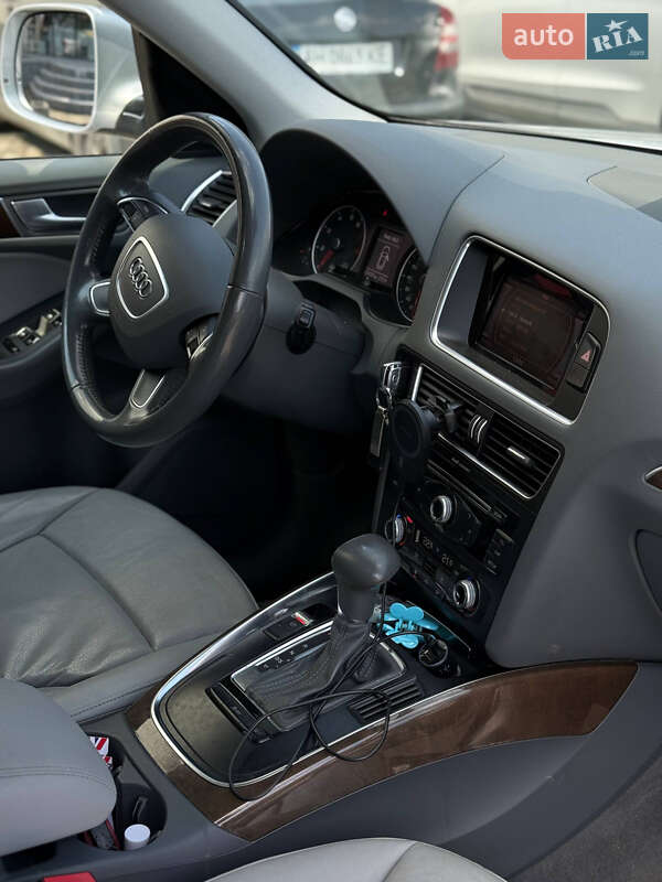 Внедорожник / Кроссовер Audi Q5 2016 в Черновцах фото 5 Внедорожник / Кроссовер Audi Q5 2016 в Черновцах