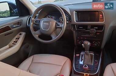 Внедорожник / Кроссовер Audi Q5 2011 в 