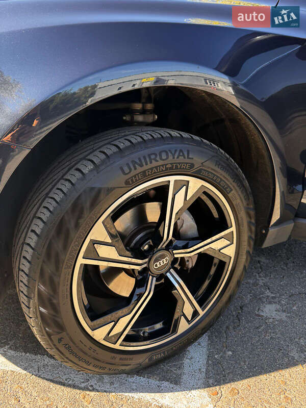 Внедорожник / Кроссовер Audi Q5 2013 в Киеве фото 23 Внедорожник / Кроссовер Audi Q5 2013 в Киеве