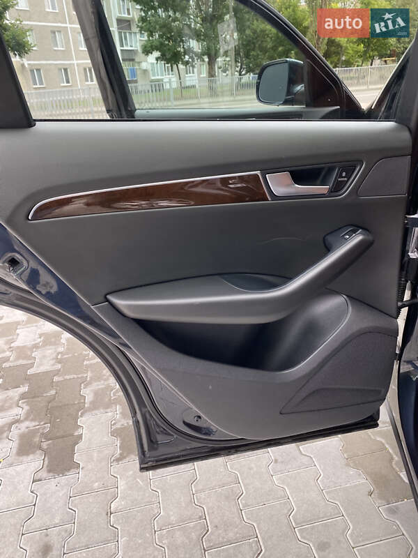 Внедорожник / Кроссовер Audi Q5 2012 в Вараше фото 42 Внедорожник / Кроссовер Audi Q5 2012 в Вараше