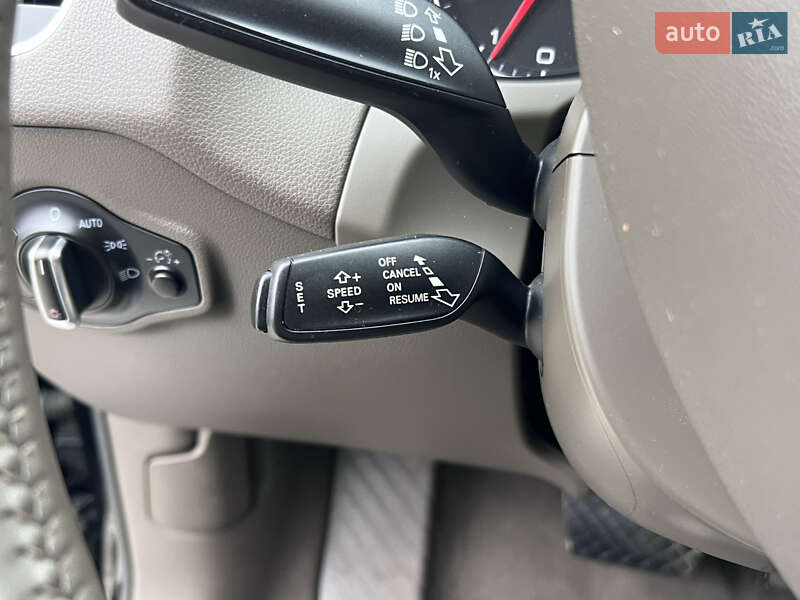 Внедорожник / Кроссовер Audi Q5 2014 в Нововолынске