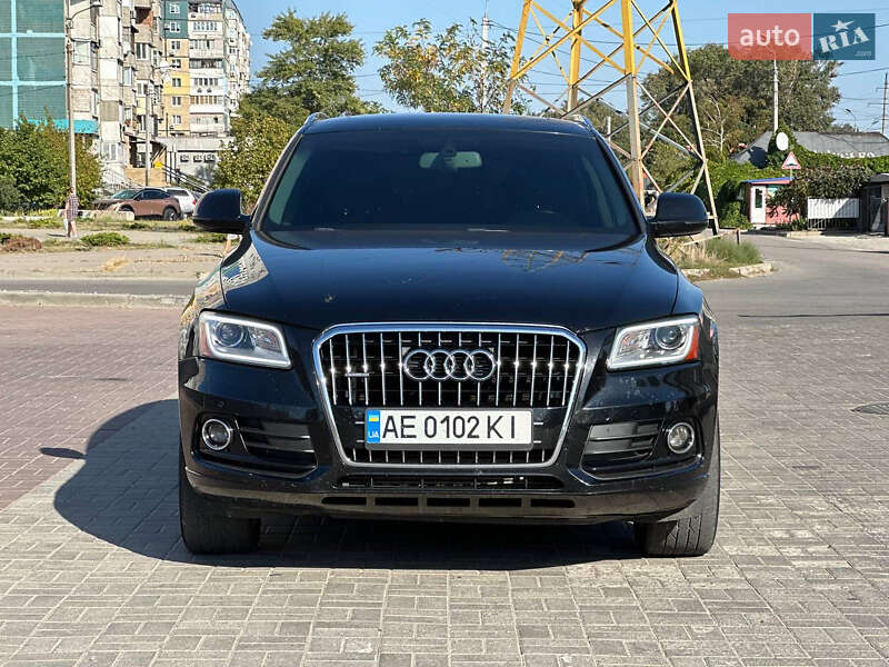 Позашляховик / Кросовер Audi Q5 2015 в Дніпрі