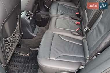 Позашляховик / Кросовер Audi Q5 2016 в 