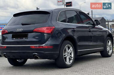 Внедорожник / Кроссовер Audi Q5 2012 в 