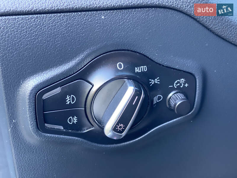 Внедорожник / Кроссовер Audi Q5 2012 в Киеве