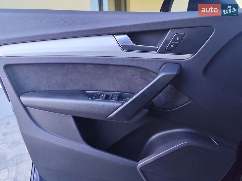 Внедорожник / Кроссовер Audi Q5 2018 в Львове
