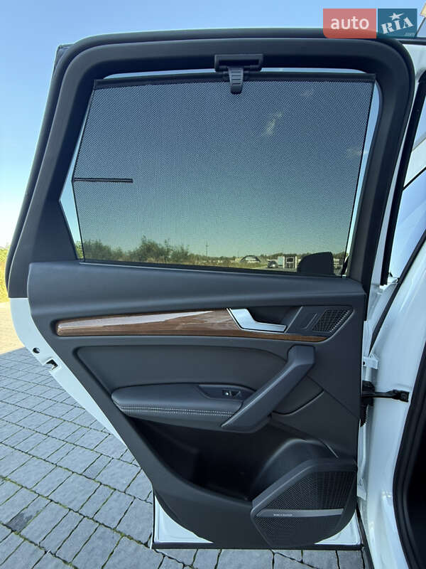 Внедорожник / Кроссовер Audi Q5 2024 в Львове