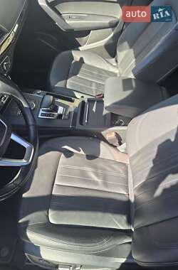 Позашляховик / Кросовер Audi Q5 2019 в Луцьку