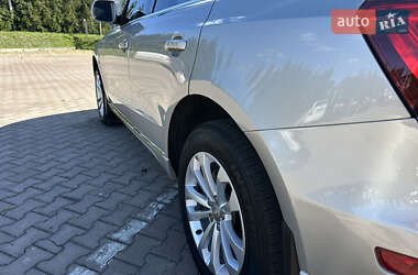 Позашляховик / Кросовер Audi Q5 2015 в 