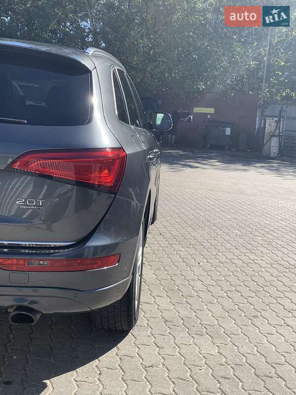 Позашляховик / Кросовер Audi Q5 2016 в Львові