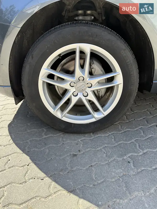 Audi Q5 2016 VIN WA1L2AFP5GA129867 фото оголошення 45 з 114