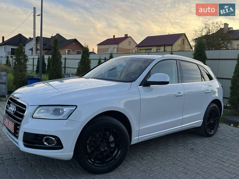 Внедорожник / Кроссовер Audi Q5 2015 в Дрогобыче