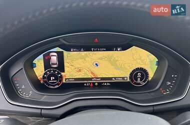 Позашляховик / Кросовер Audi Q5 2018 в 