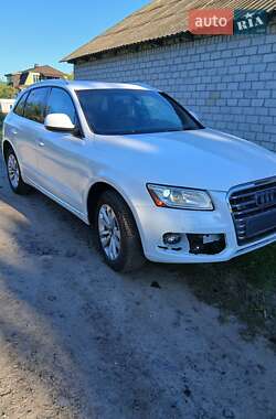 Внедорожник / Кроссовер Audi Q5 2015 в Владимире