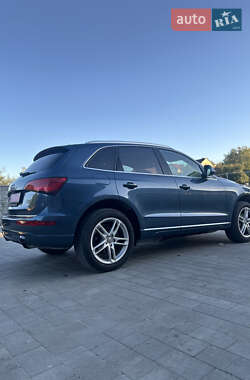 Внедорожник / Кроссовер Audi Q5 2015 в 