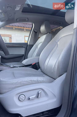 Внедорожник / Кроссовер Audi Q5 2015 в 