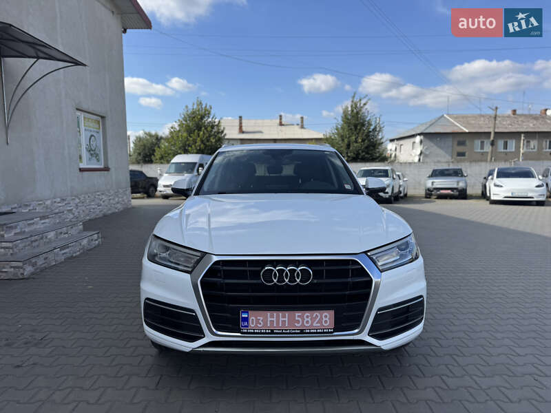 Внедорожник / Кроссовер Audi Q5 2018 в Луцке