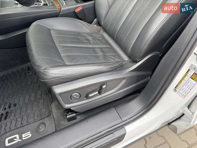 Внедорожник / Кроссовер Audi Q5 2018 в Луцке