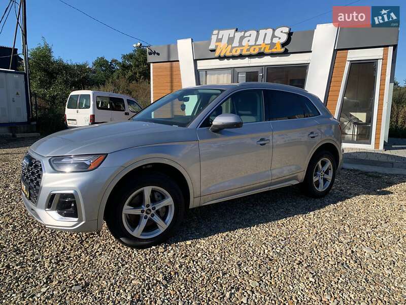 Внедорожник / Кроссовер Audi Q5 2022 в Стрые