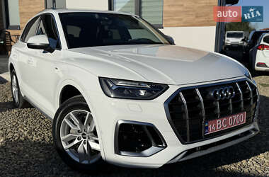 Позашляховик / Кросовер Audi Q5 2022 в Стрию