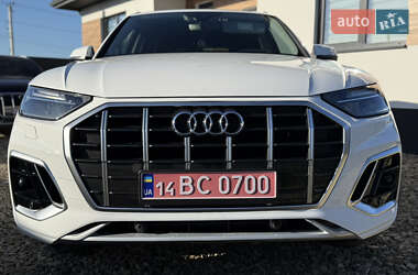 Внедорожник / Кроссовер Audi Q5 2022 в 