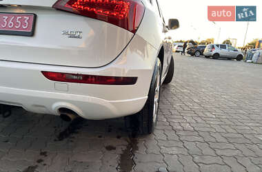 Позашляховик / Кросовер Audi Q5 2012 в 