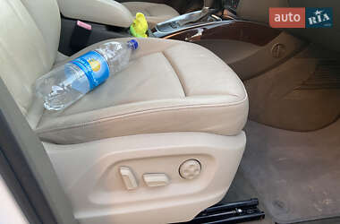 Позашляховик / Кросовер Audi Q5 2012 в 