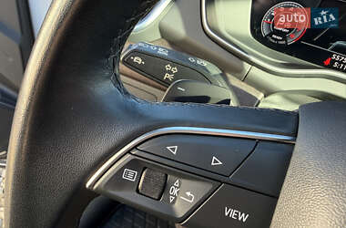 Внедорожник / Кроссовер Audi Q5 2022 в 