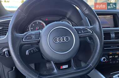 Внедорожник / Кроссовер Audi Q5 2015 в 