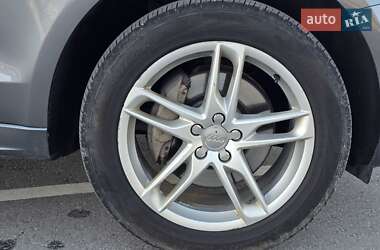 Внедорожник / Кроссовер Audi Q5 2015 в 