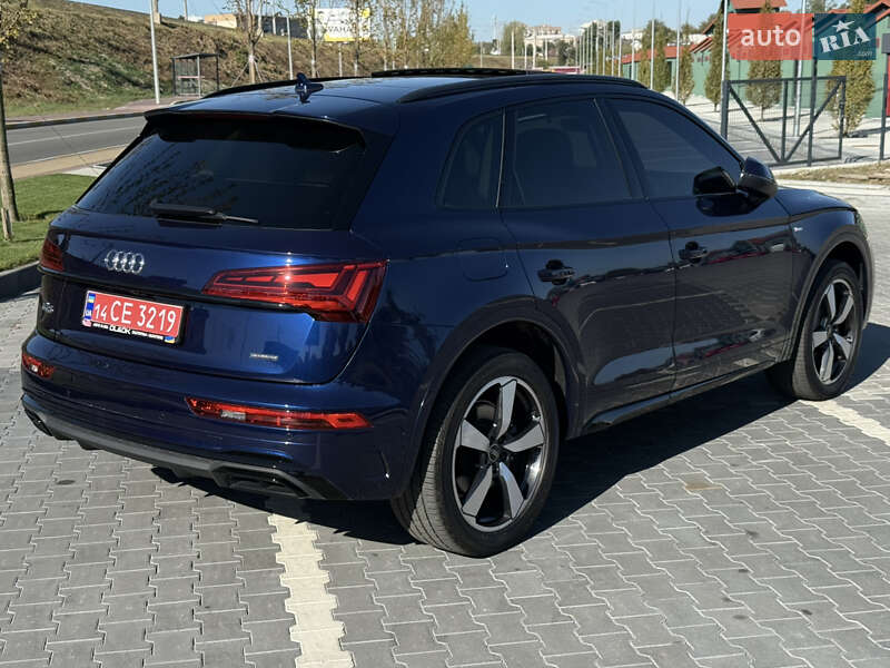 Позашляховик / Кросовер Audi Q5 2023 в Києві